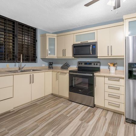 Blue Water Beach Villa لوكويللو المظهر الخارجي الصورة